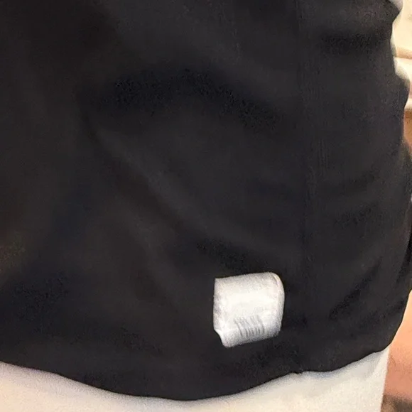 Vuori Black Women's Tank Top - Picture 3 of 5